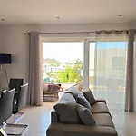 By The Sea Ocean View شقة لاغوس