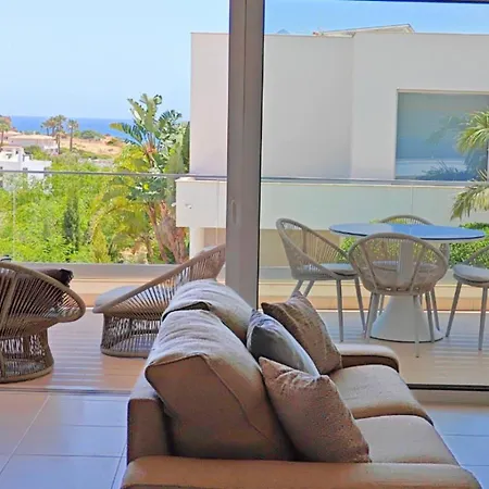 By The Sea Ocean View ラゴス